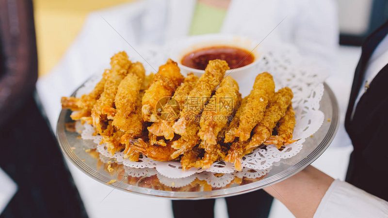 揭秘食品批发行业：如何辨别“十大品牌”排名的真伪