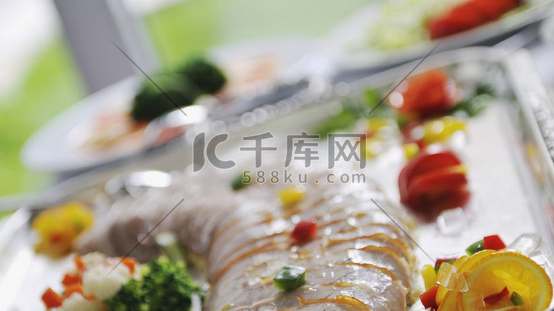 成都食品代工选哪家？揭秘靠谱工厂的四大标准**